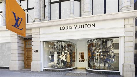 louis vuitton near me outlet|louis vuitton outlet store locations.